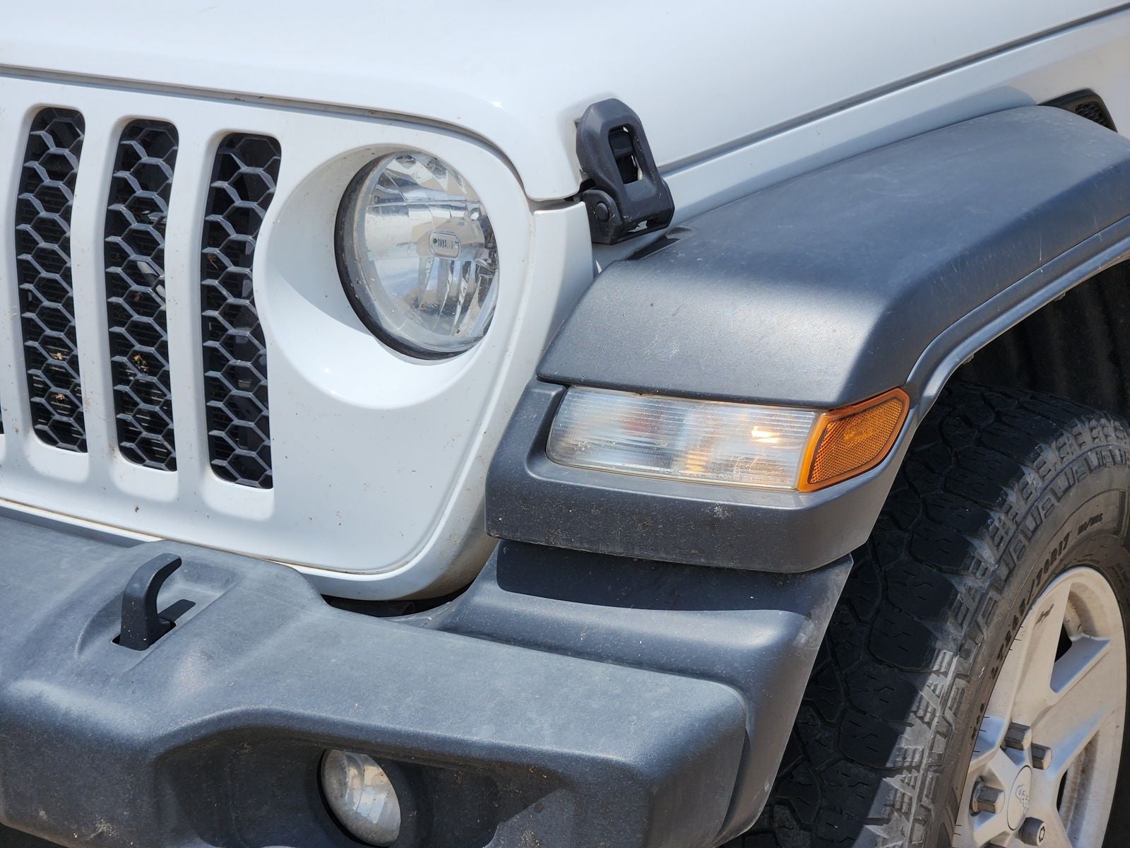 2020 Jeep Gladiator Sport