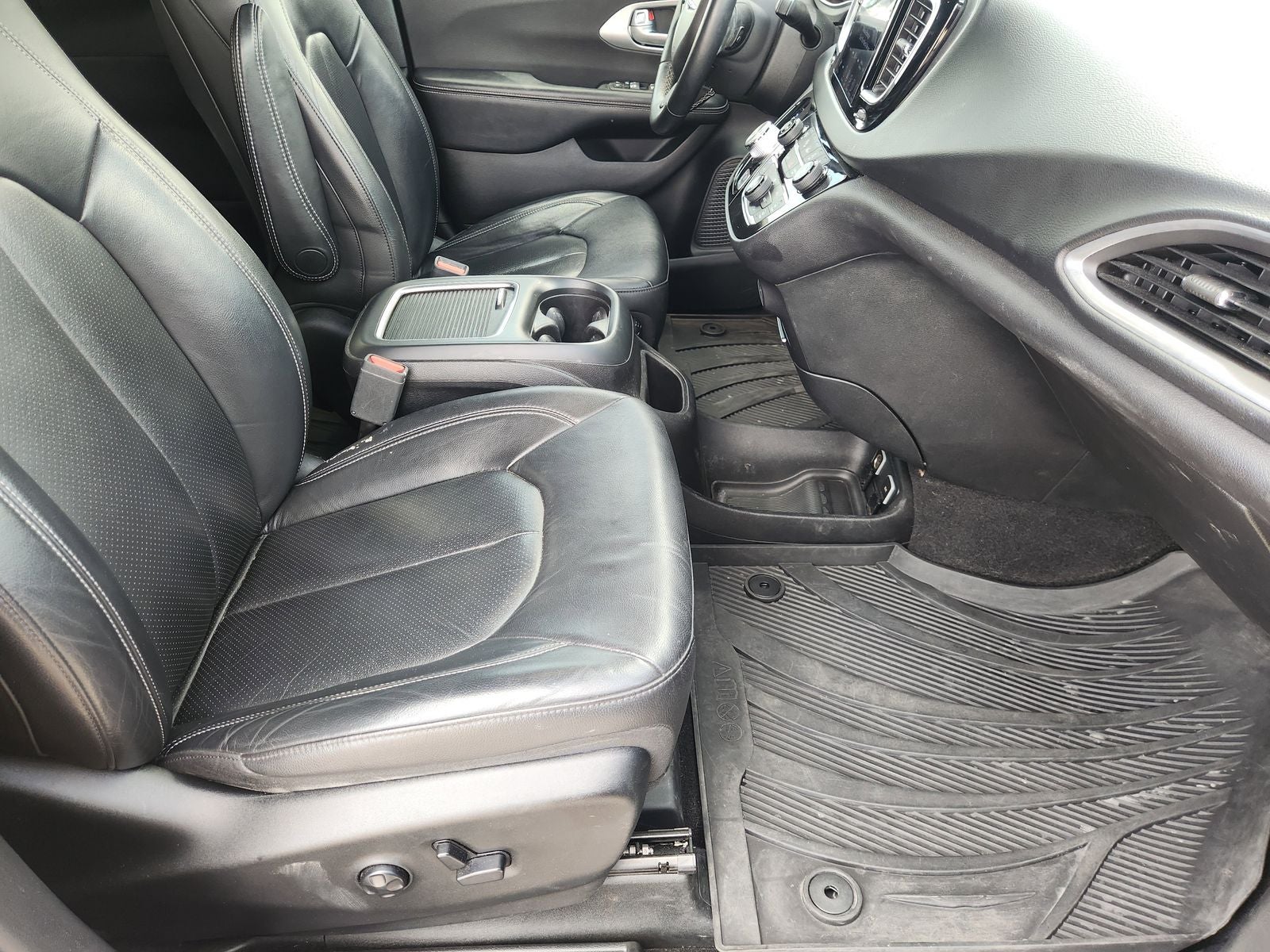 2018 Chrysler Pacifica Touring L Plus