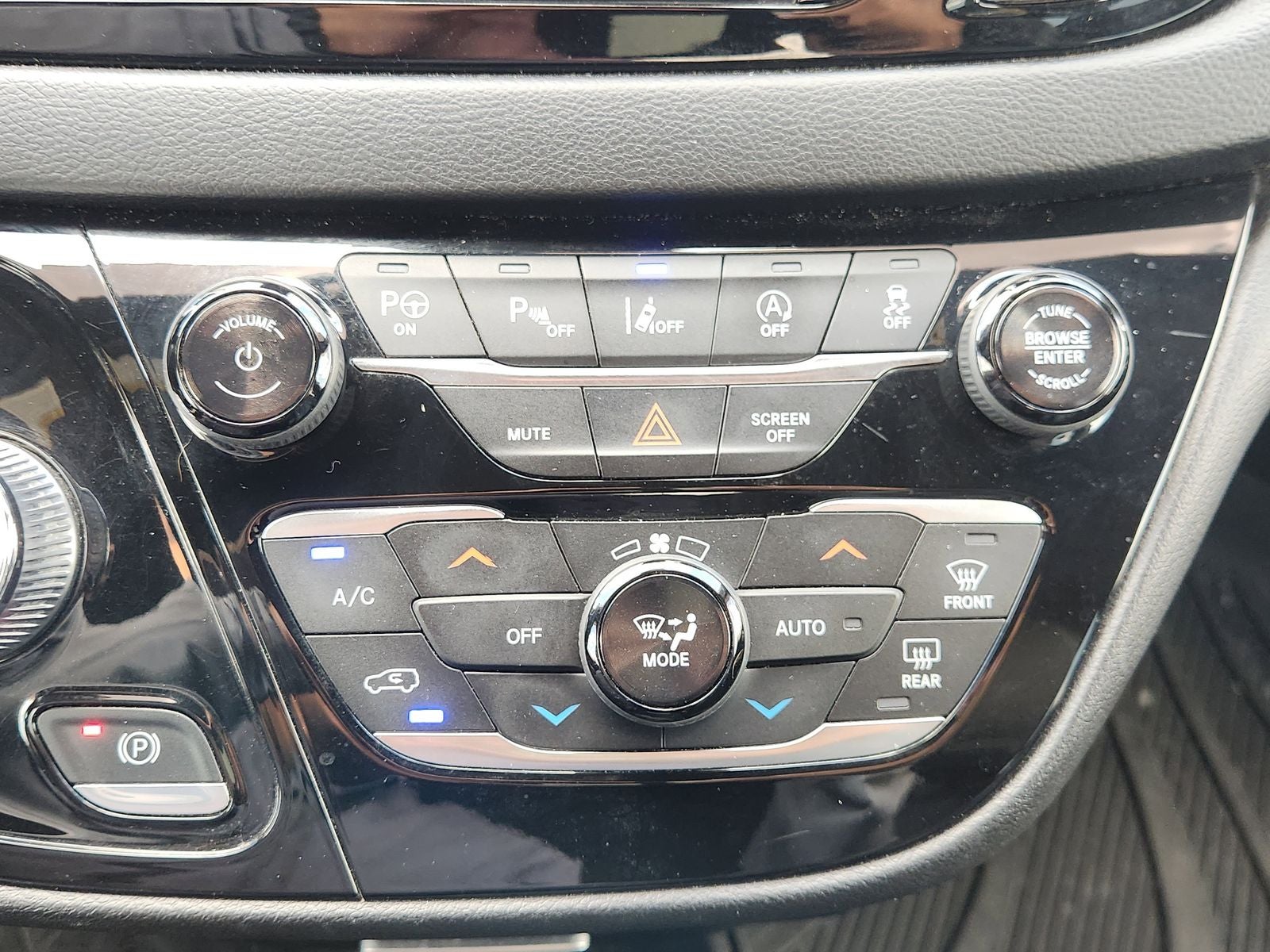 2018 Chrysler Pacifica Touring L Plus