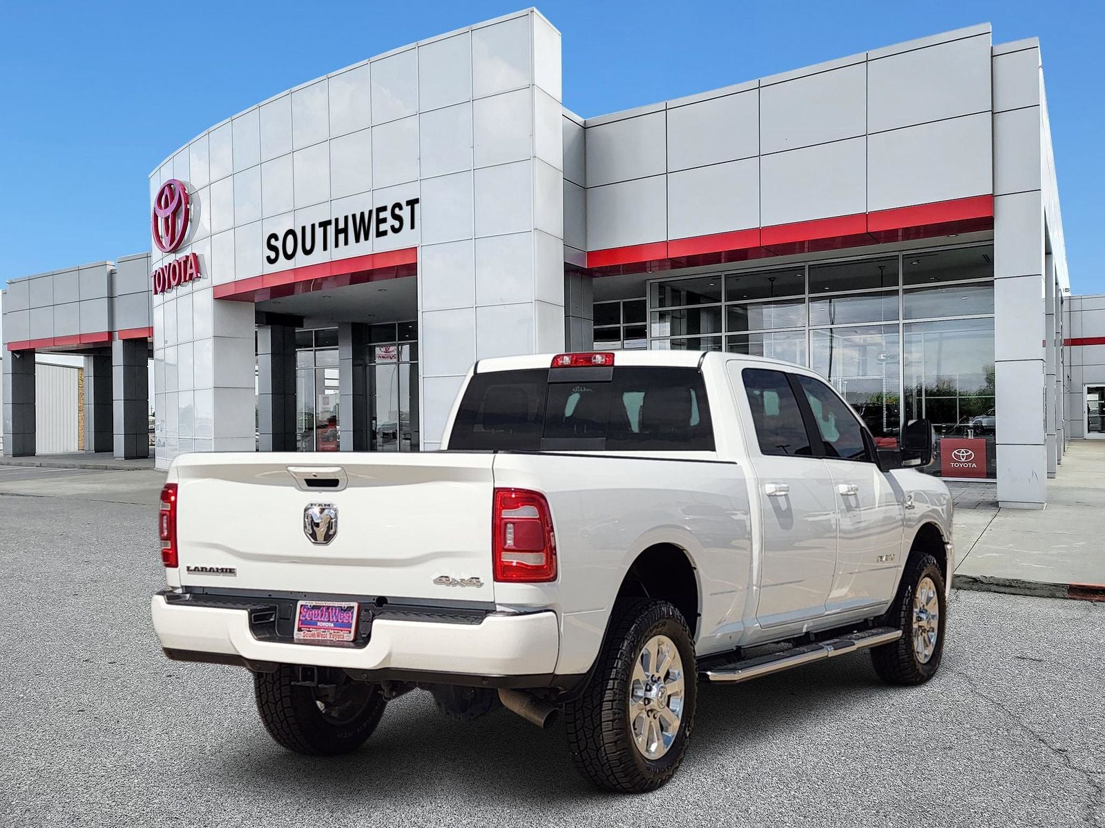 2023 RAM 3500 Laramie