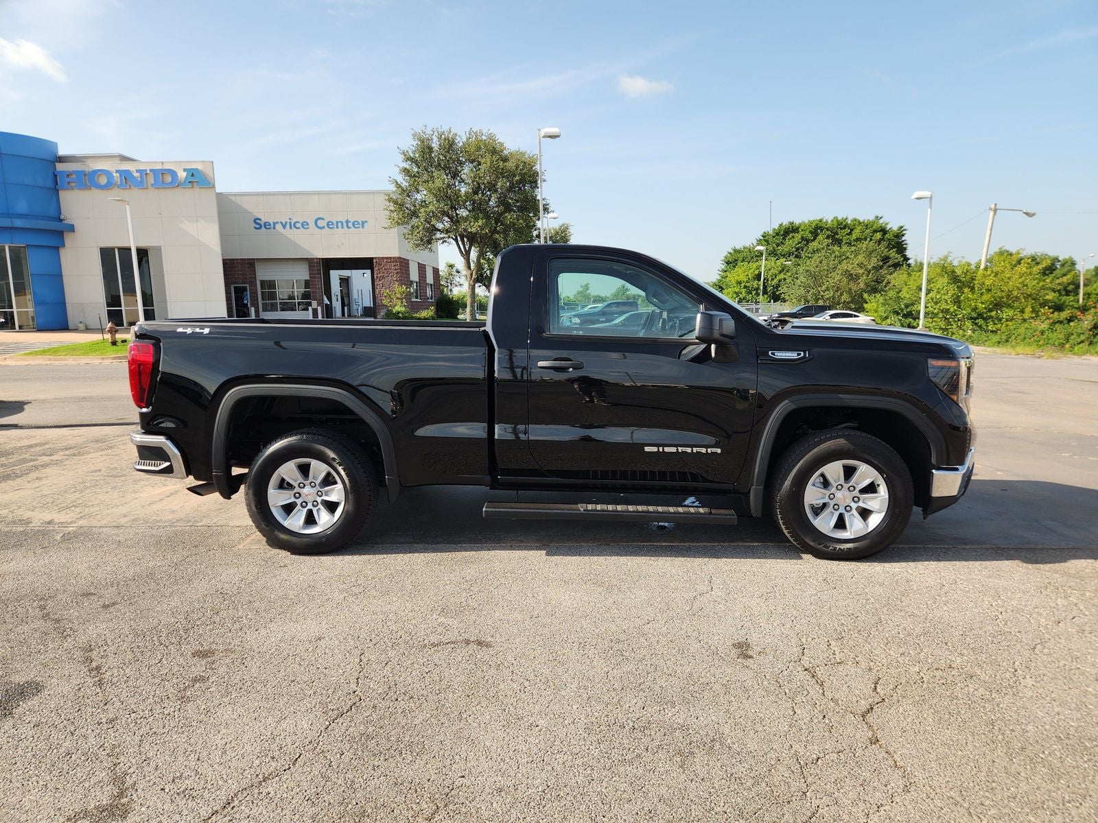 2025 GMC Sierra 1500 Pro