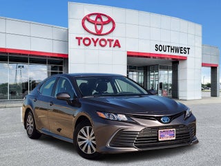 2022 Toyota Camry Hybrid LE
