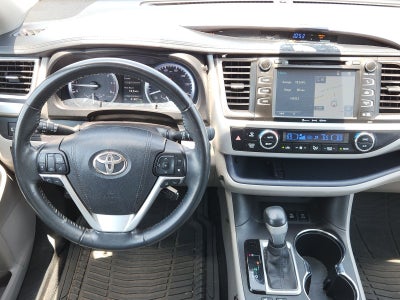 2017 Toyota Highlander XLE