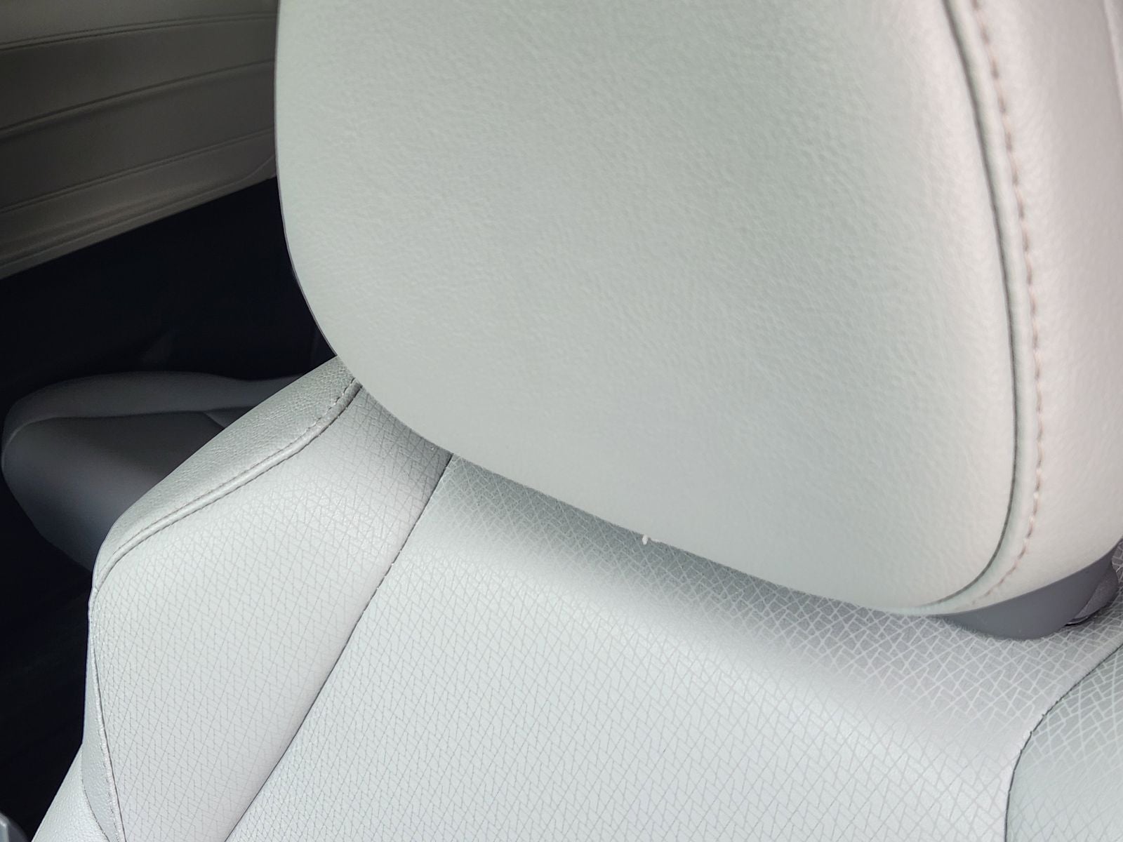 2023 Toyota Sienna XLE 8 Passenger