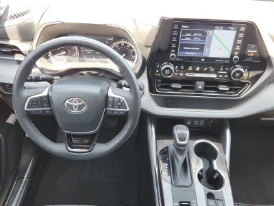 2022 Toyota Highlander Limited