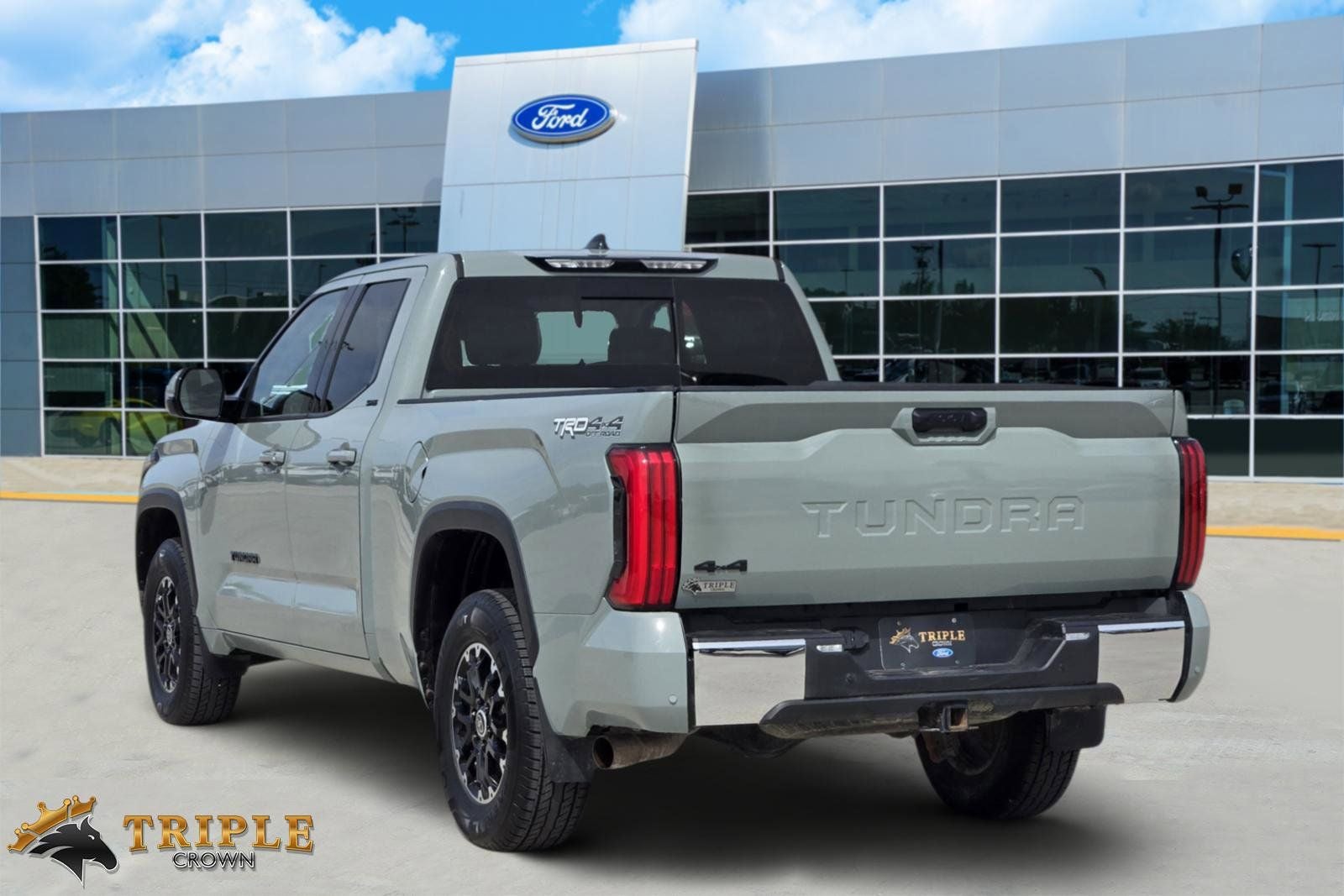 2022 Toyota Tundra SR5