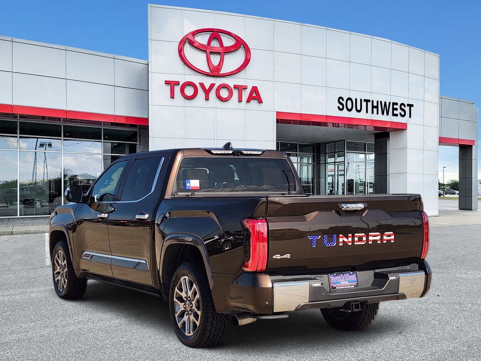 2024 Toyota Tundra Hybrid 1794 Edition