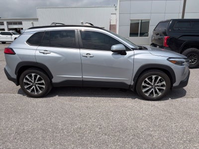 2024 Toyota Corolla Cross XLE