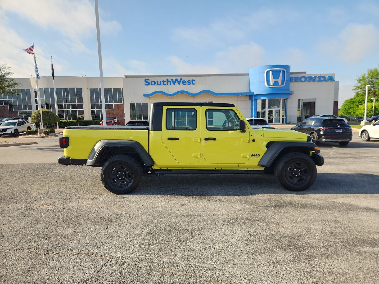 2023 Jeep Gladiator Sport