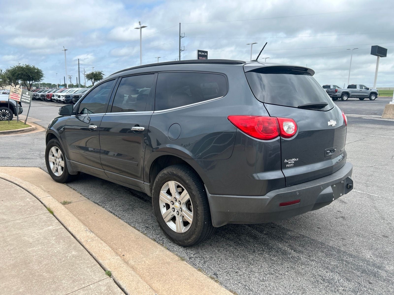 2010 Chevrolet Traverse 2LT 2LT