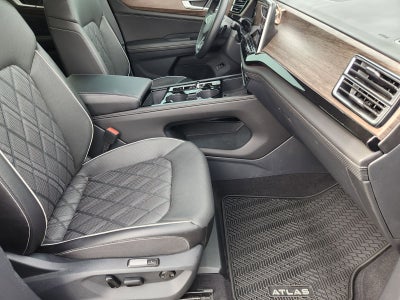 2025 Volkswagen Atlas 2.0T SEL Premium R-Line