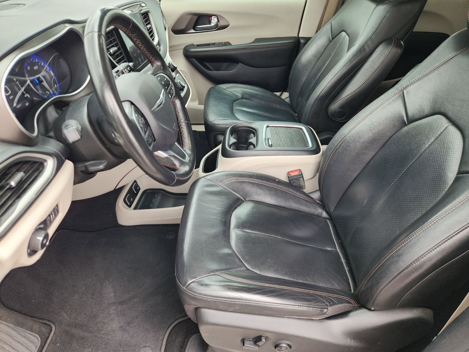 2020 Chrysler Pacifica Touring L Plus