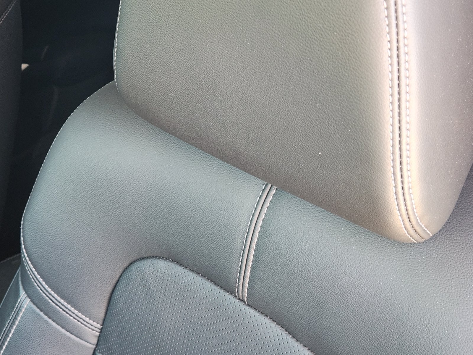 2024 Honda HR-V EX-L - Photo 18