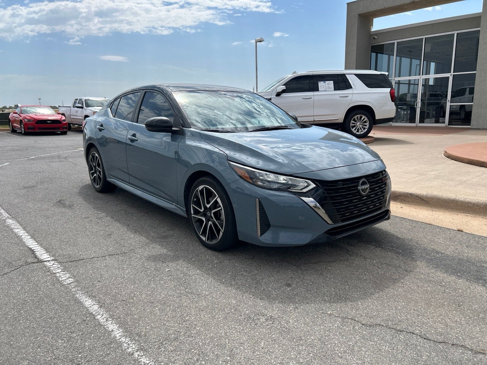 2025 Nissan Sentra SR