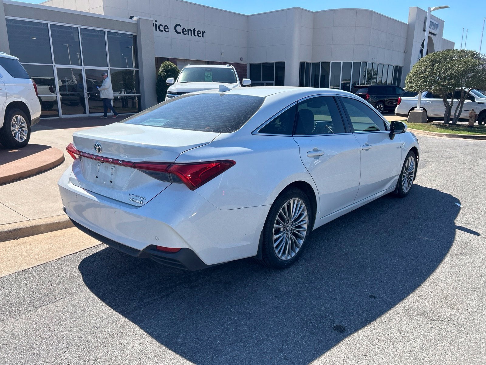 2019 Toyota Avalon Hybrid Limited