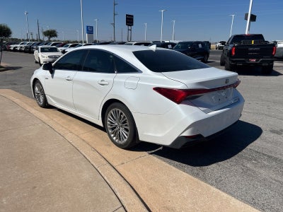 2019 Toyota Avalon Hybrid Limited