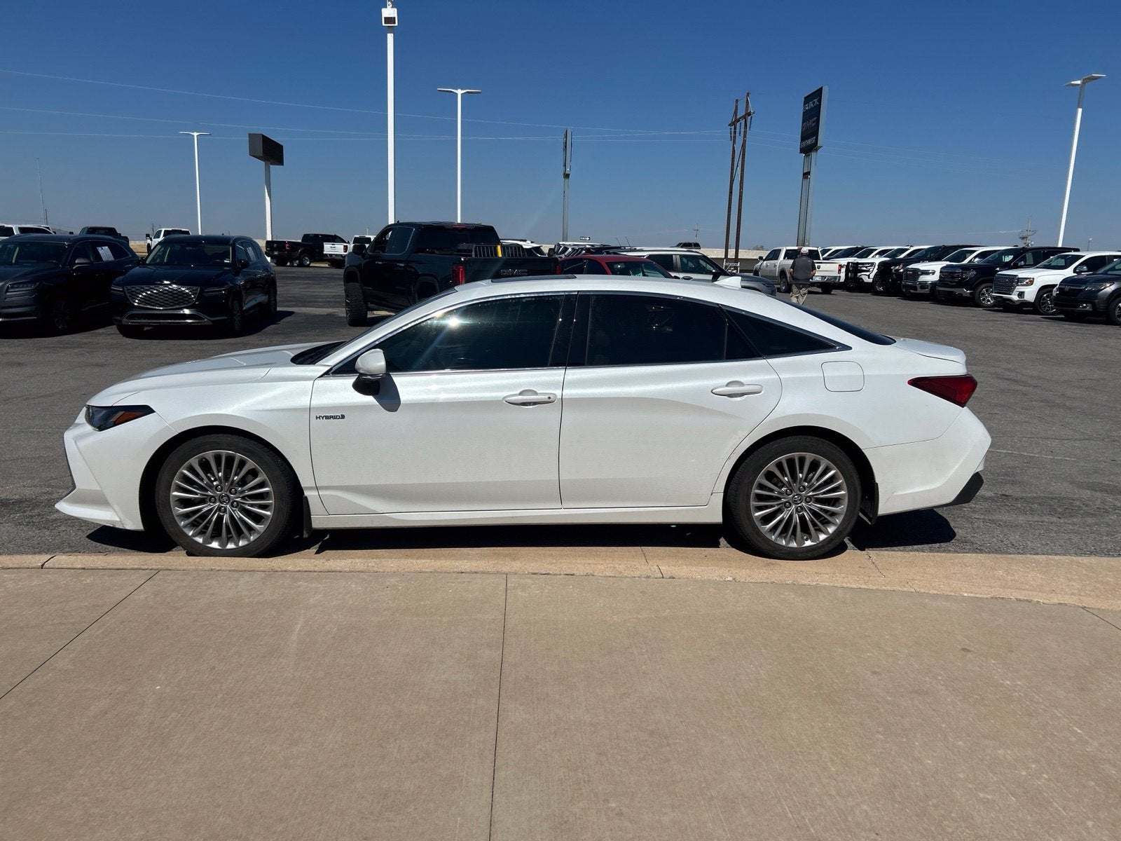 2019 Toyota Avalon Hybrid Limited