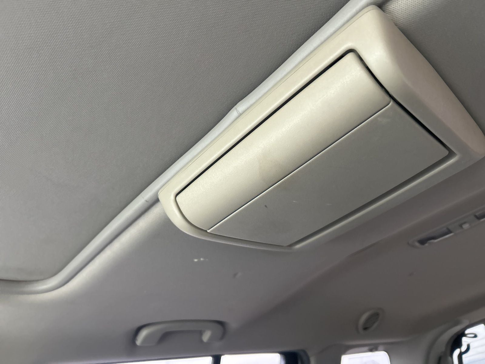 2010 Nissan Pathfinder LE