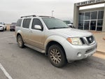 2010 Nissan Pathfinder LE