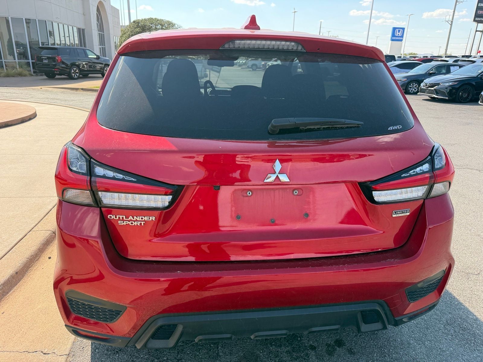 2025 Mitsubishi Outlander Sport 2.0 LE
