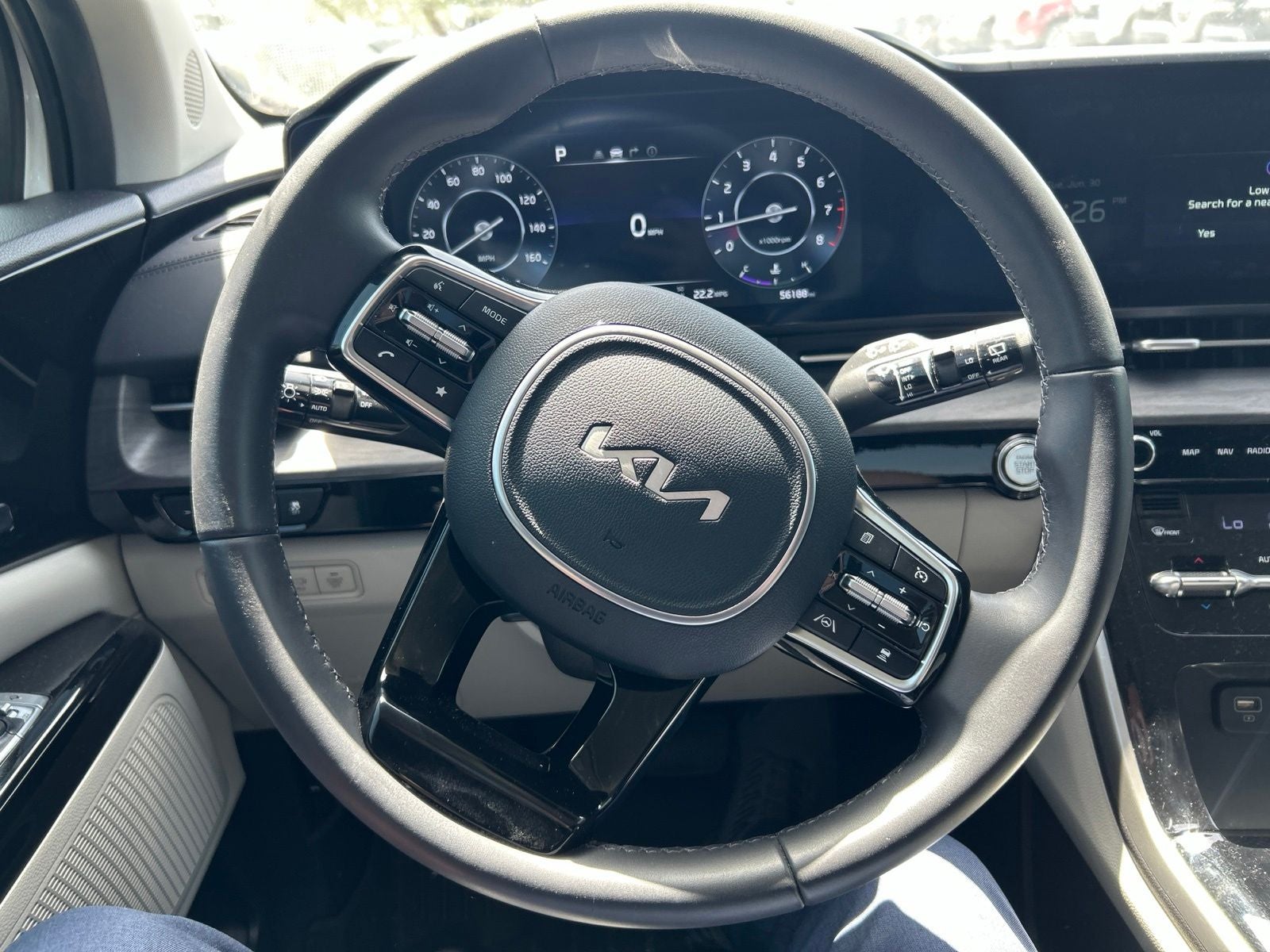 2024 Kia Carnival SX