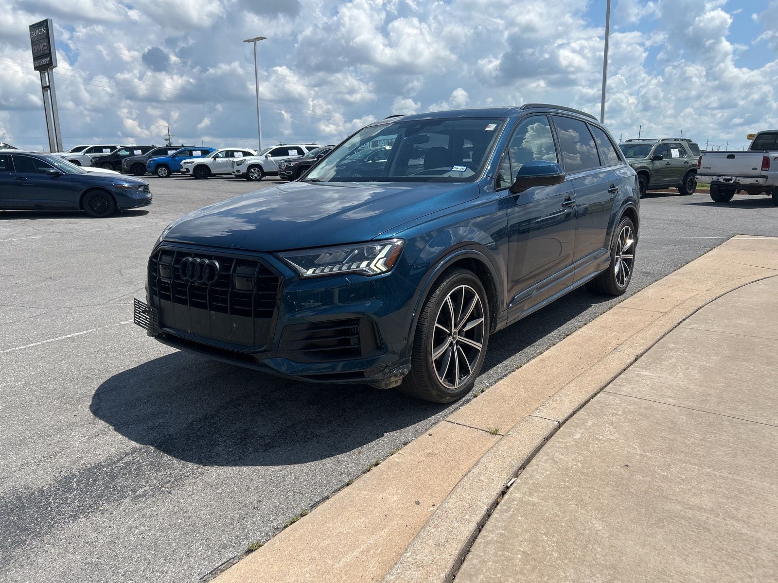 2022 Audi Q7 55 Prestige quattro