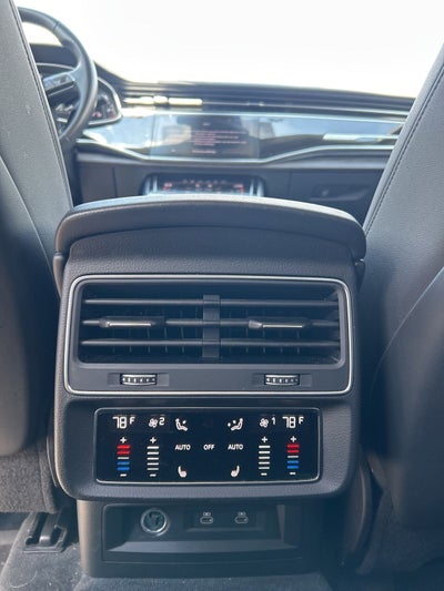 2022 Audi Q7 55 Prestige quattro