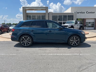 2022 Audi Q7 55 Prestige quattro