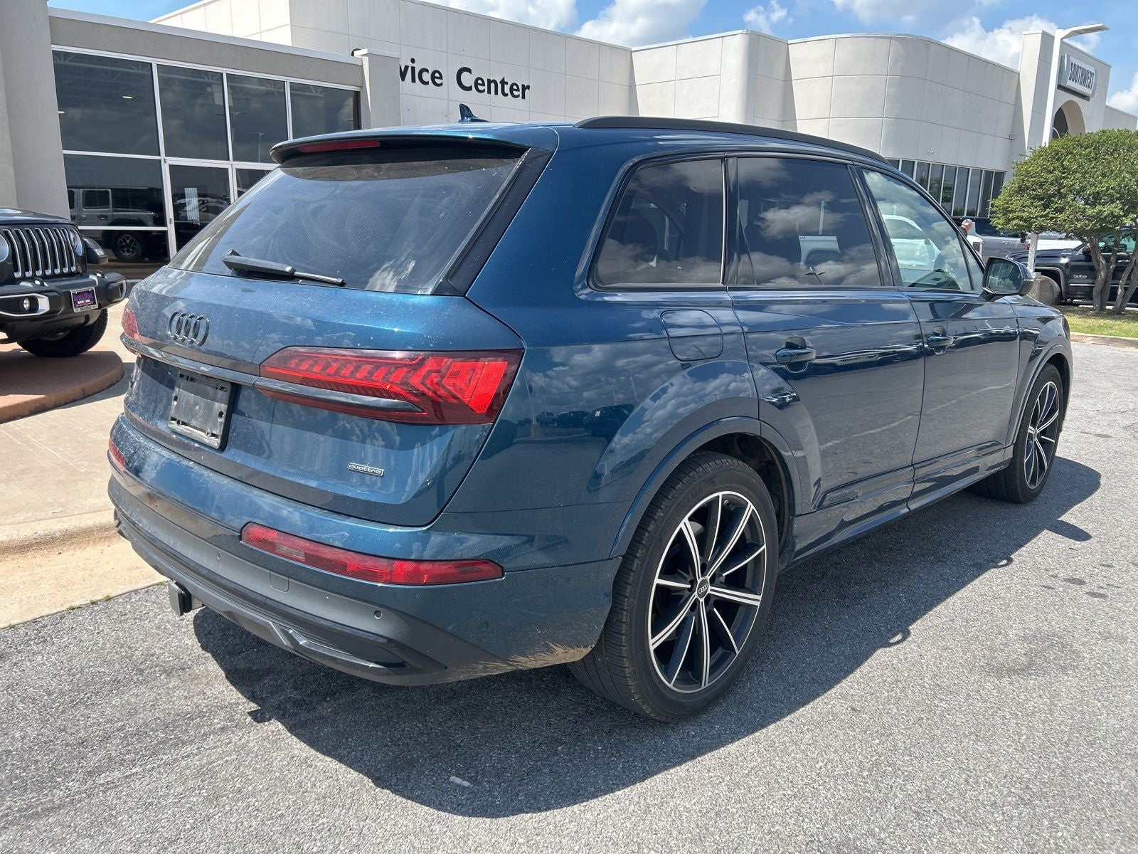 2022 Audi Q7 55 Prestige quattro