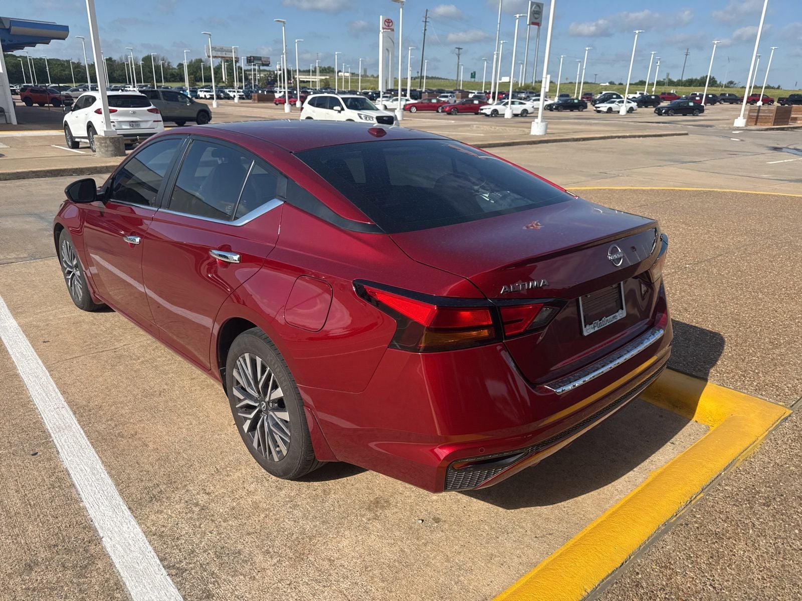 2023 Nissan Altima 2.5 SV