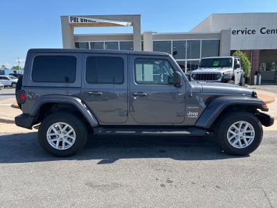2022 Jeep Wrangler Unlimited Sahara