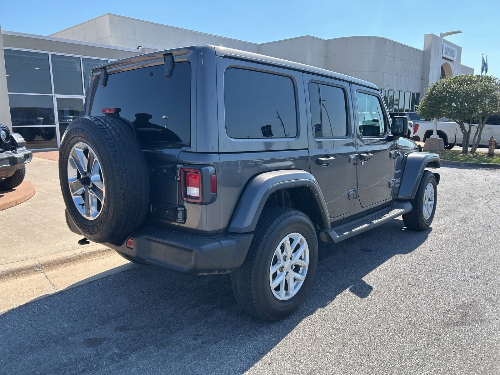 2022 Jeep Wrangler Unlimited Sahara