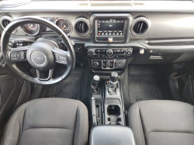 2022 Jeep GLADIATOR Base