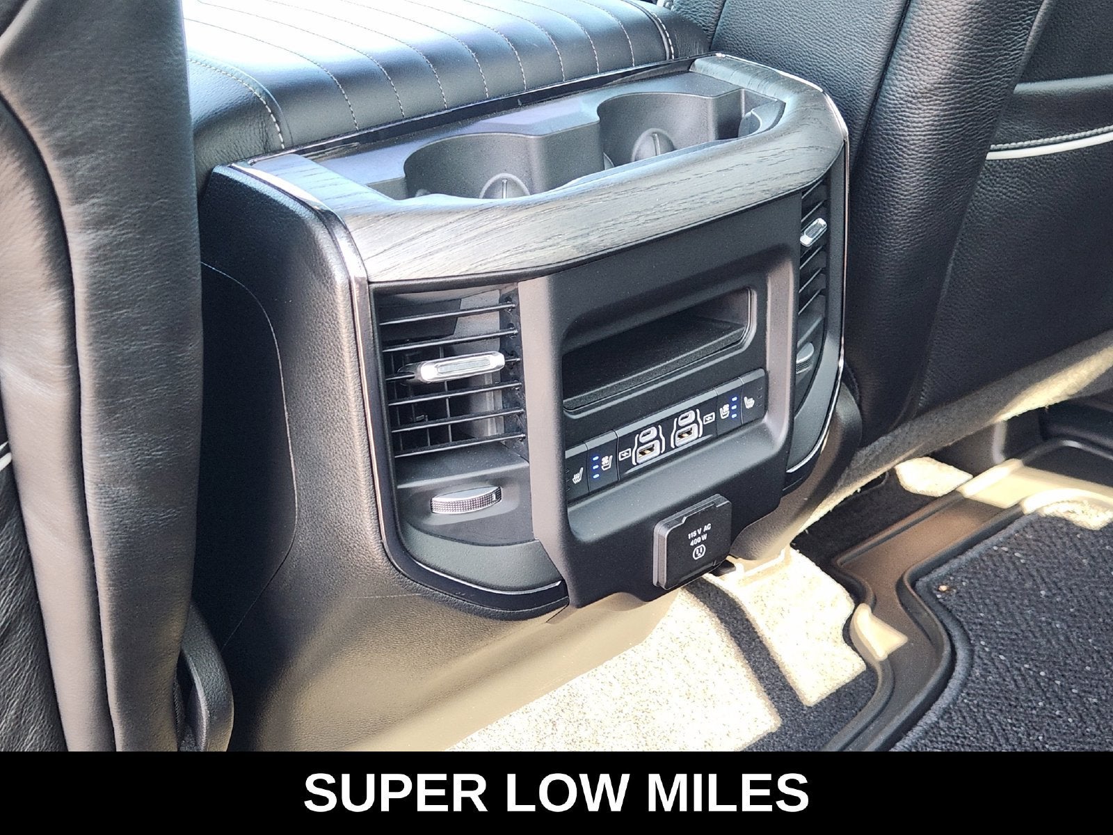 2025 RAM 1500 Limited