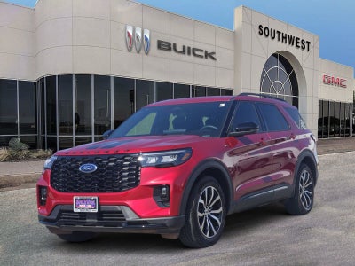 2025 Ford Explorer ST-Line