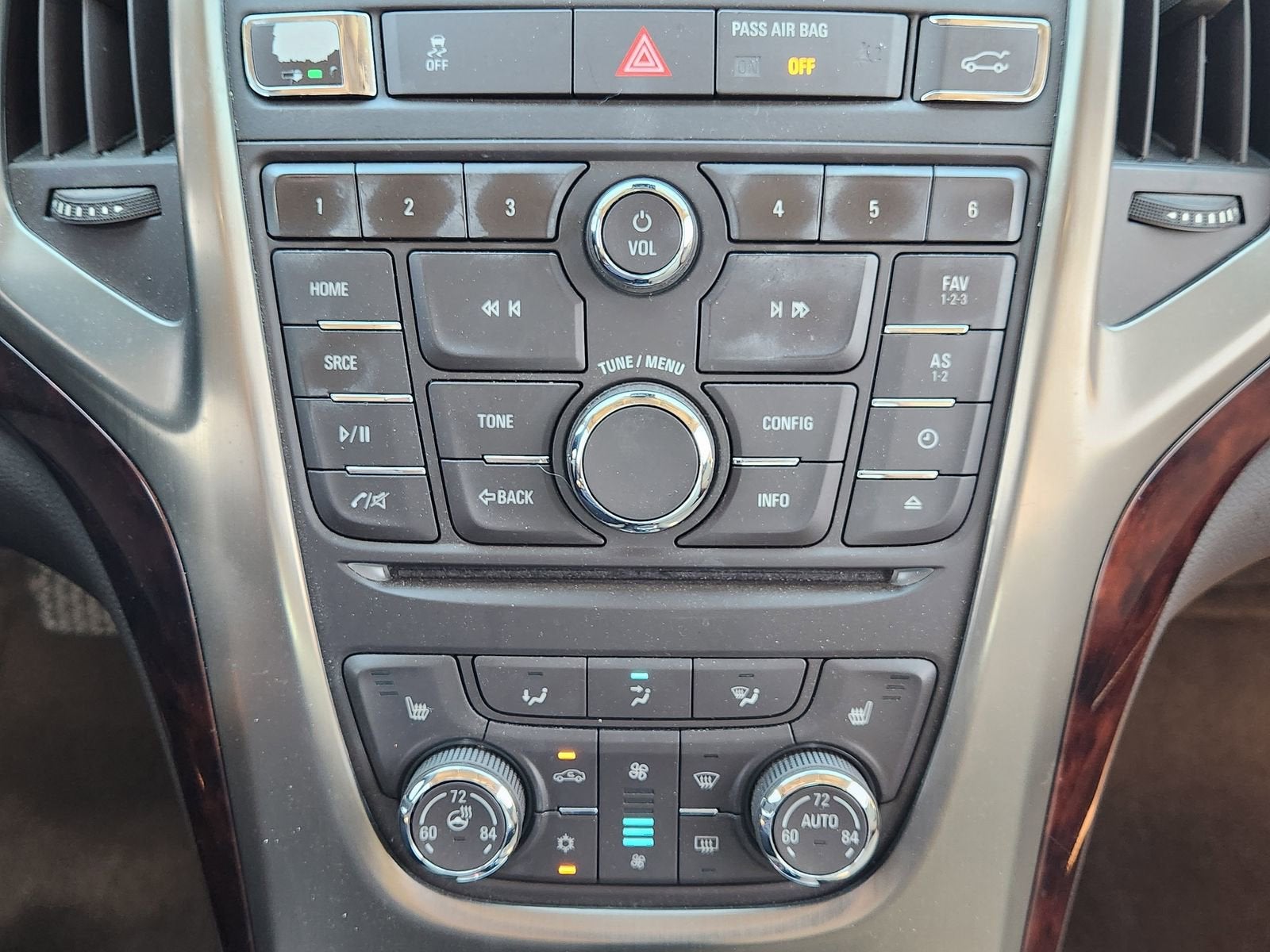 2012 Buick Verano Leather Group