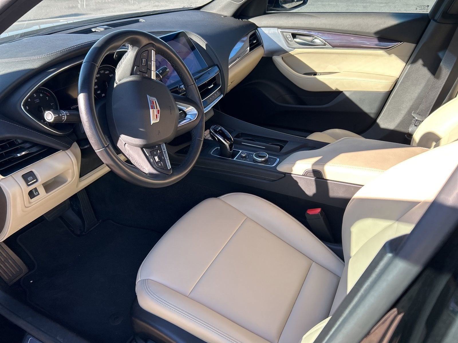 2020 Cadillac CT5 Luxury