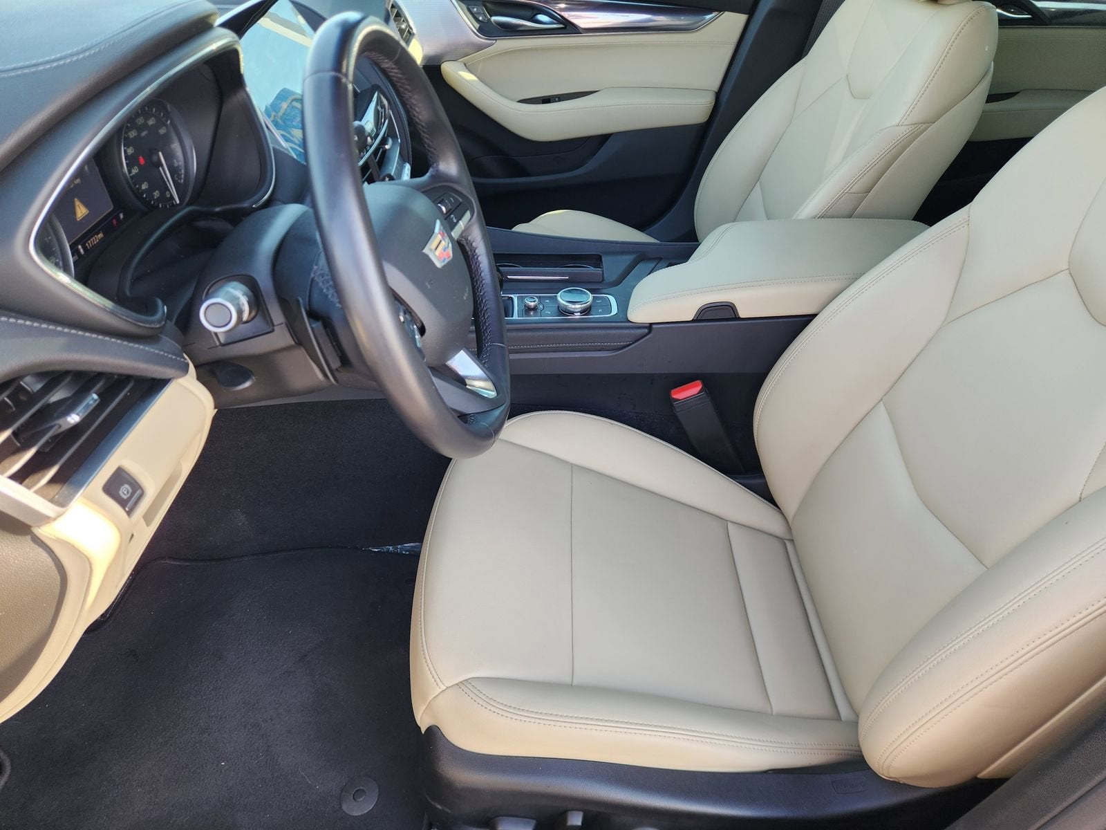 2020 Cadillac CT5 Luxury