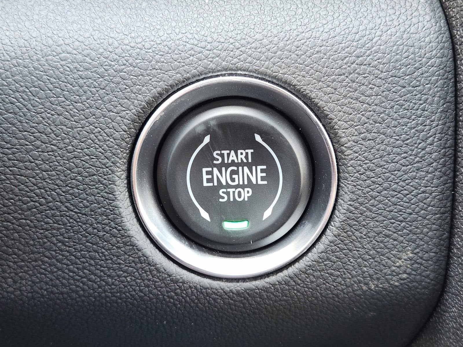 2026 GMC Acadia Denali - Photo 25