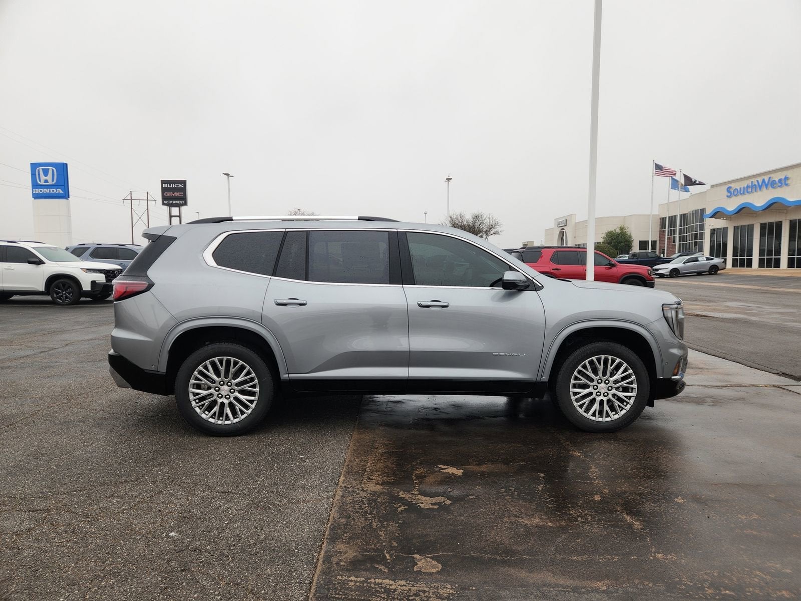2026 GMC Acadia Denali