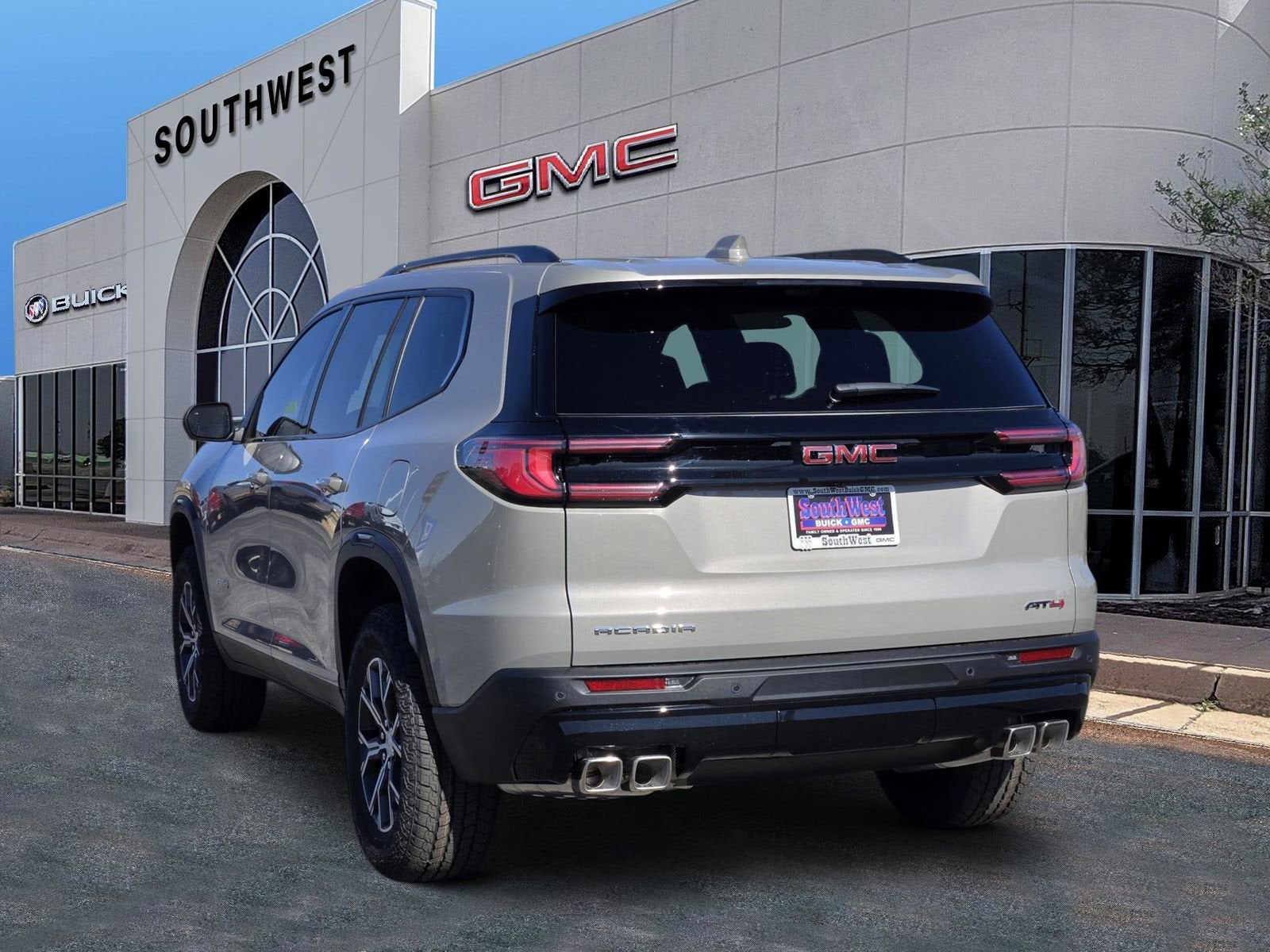 2026 GMC Acadia AT4