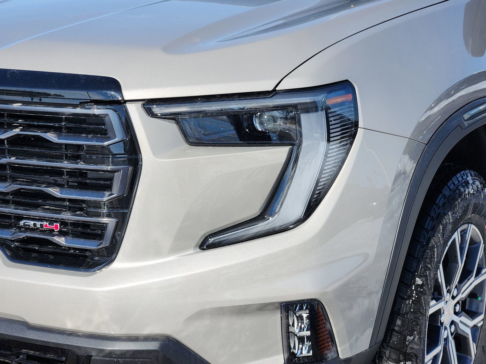 2026 GMC Acadia AT4