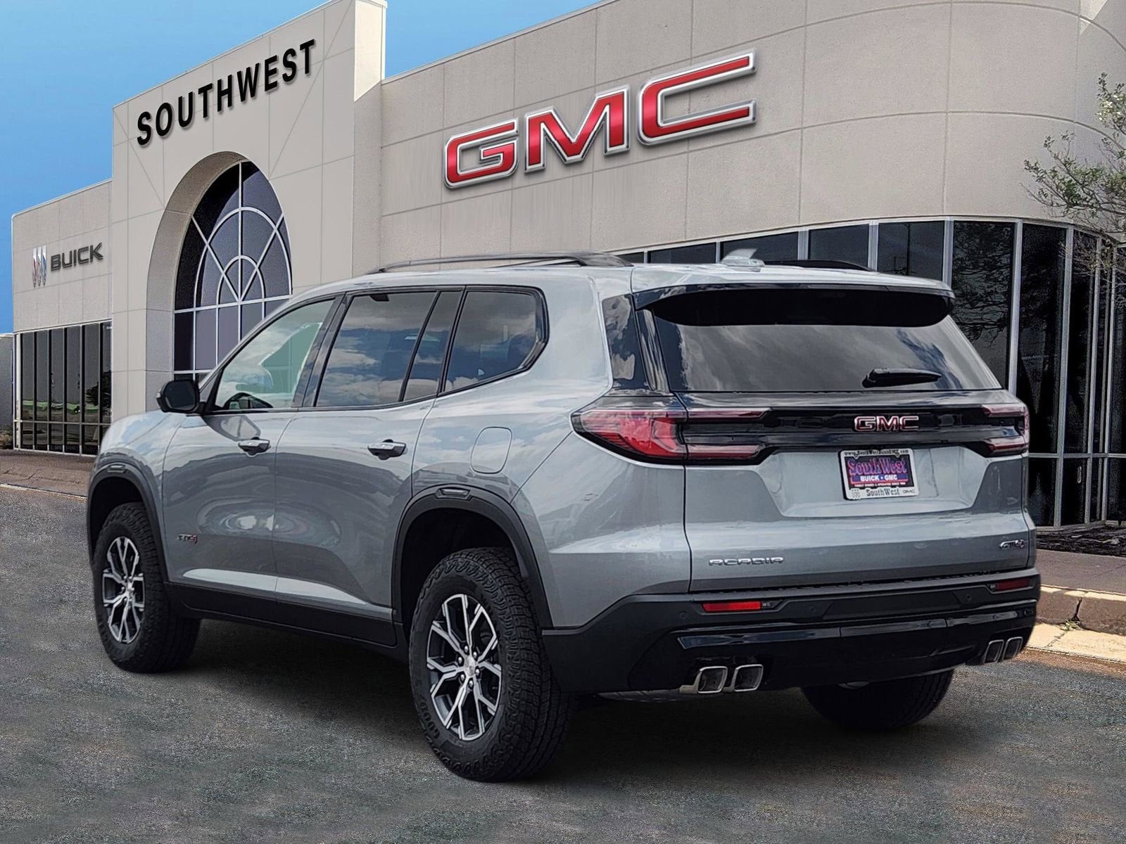 2026 GMC Acadia AT4