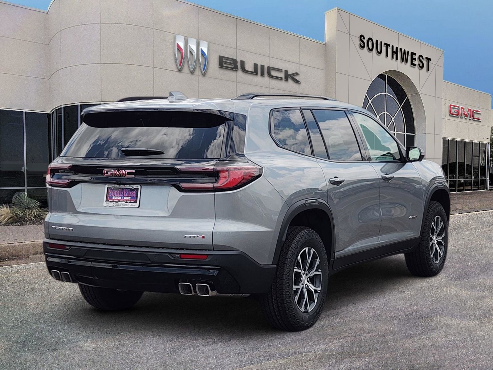 2026 GMC Acadia AT4