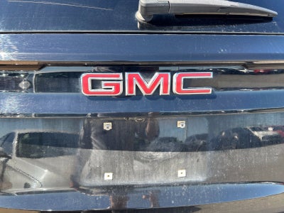 2025 GMC Acadia AT4