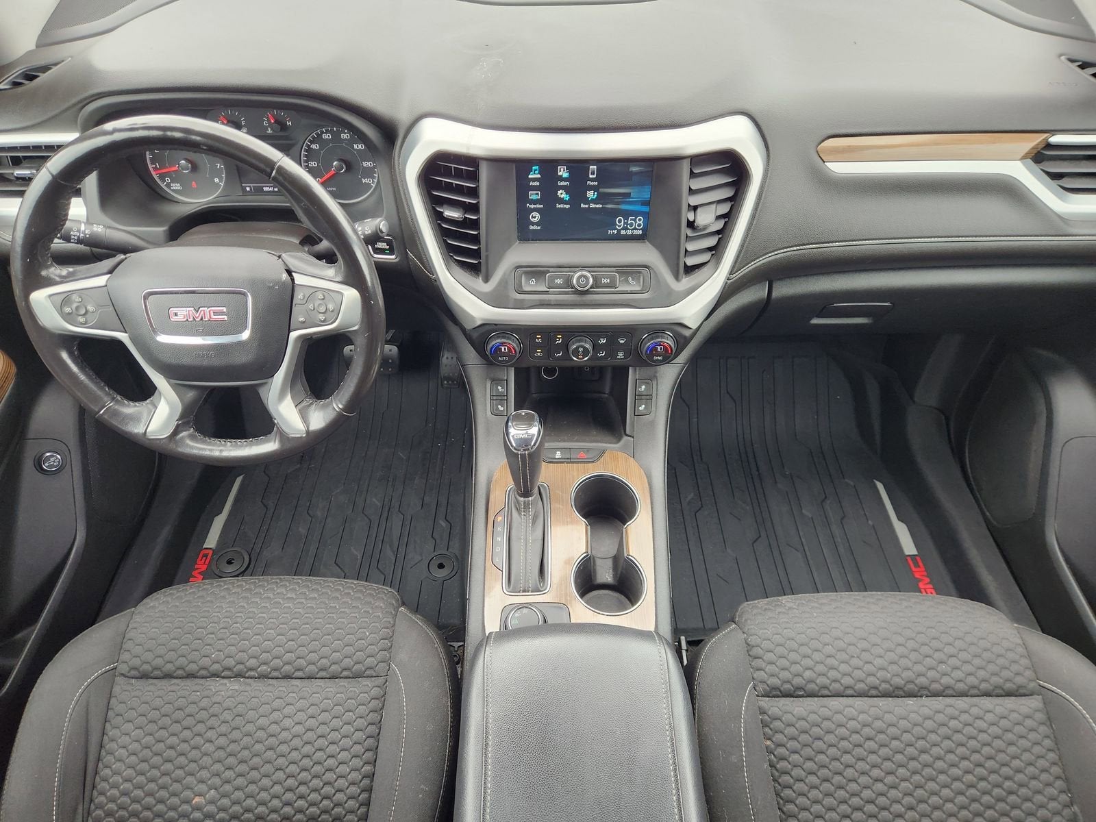 2019 GMC Acadia SLE