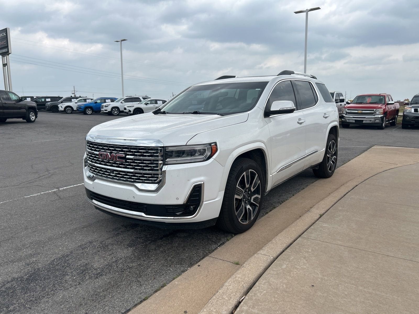 2021 GMC Acadia Denali FWD's photo