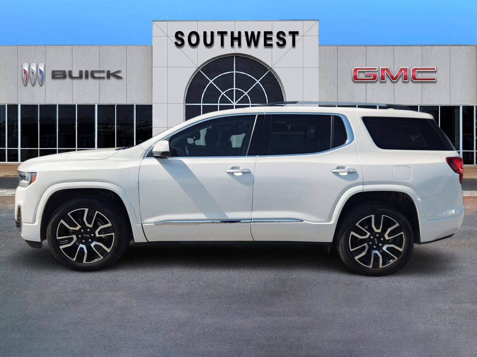 2021 GMC Acadia Denali
