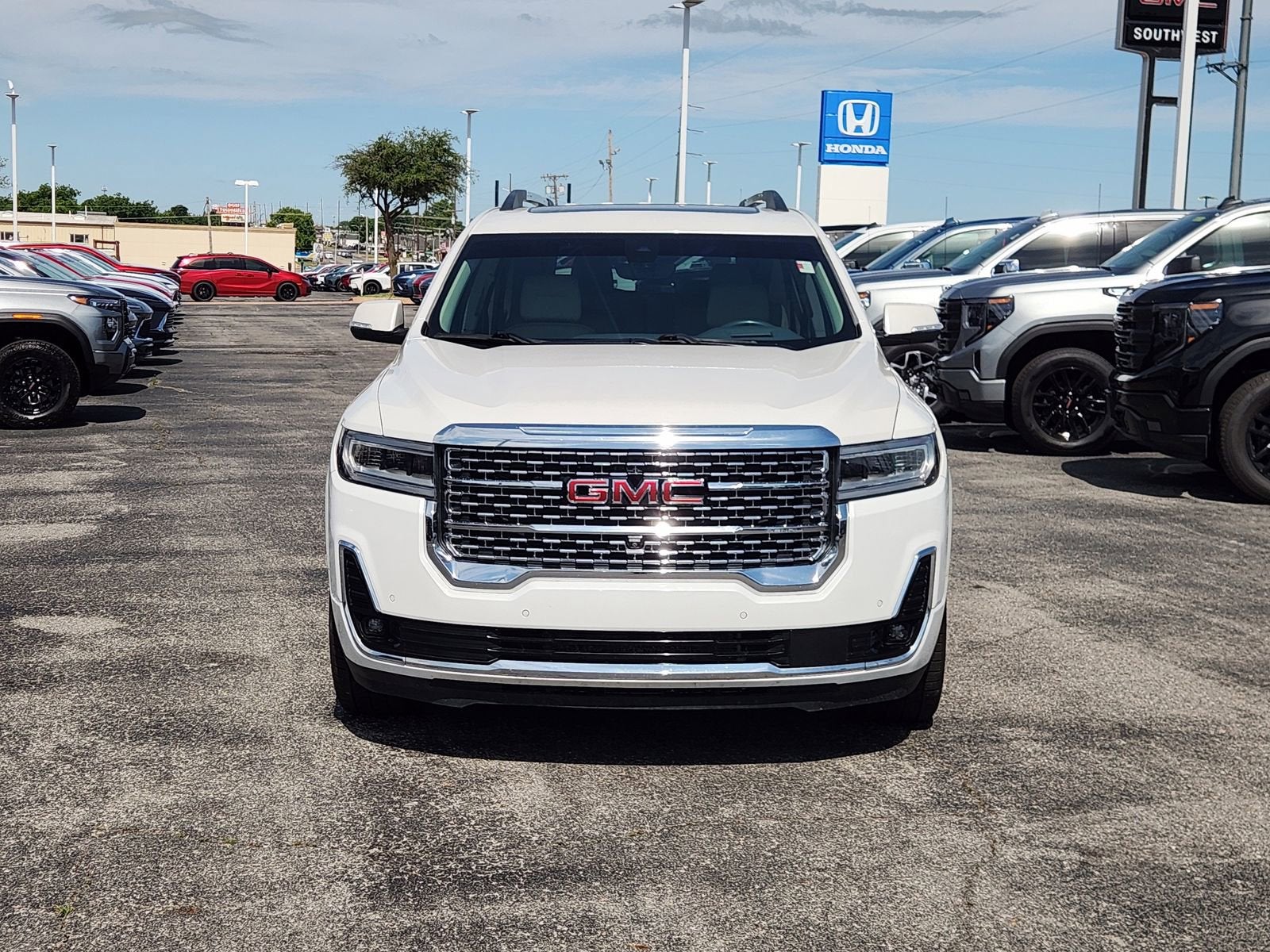 2021 GMC Acadia Denali