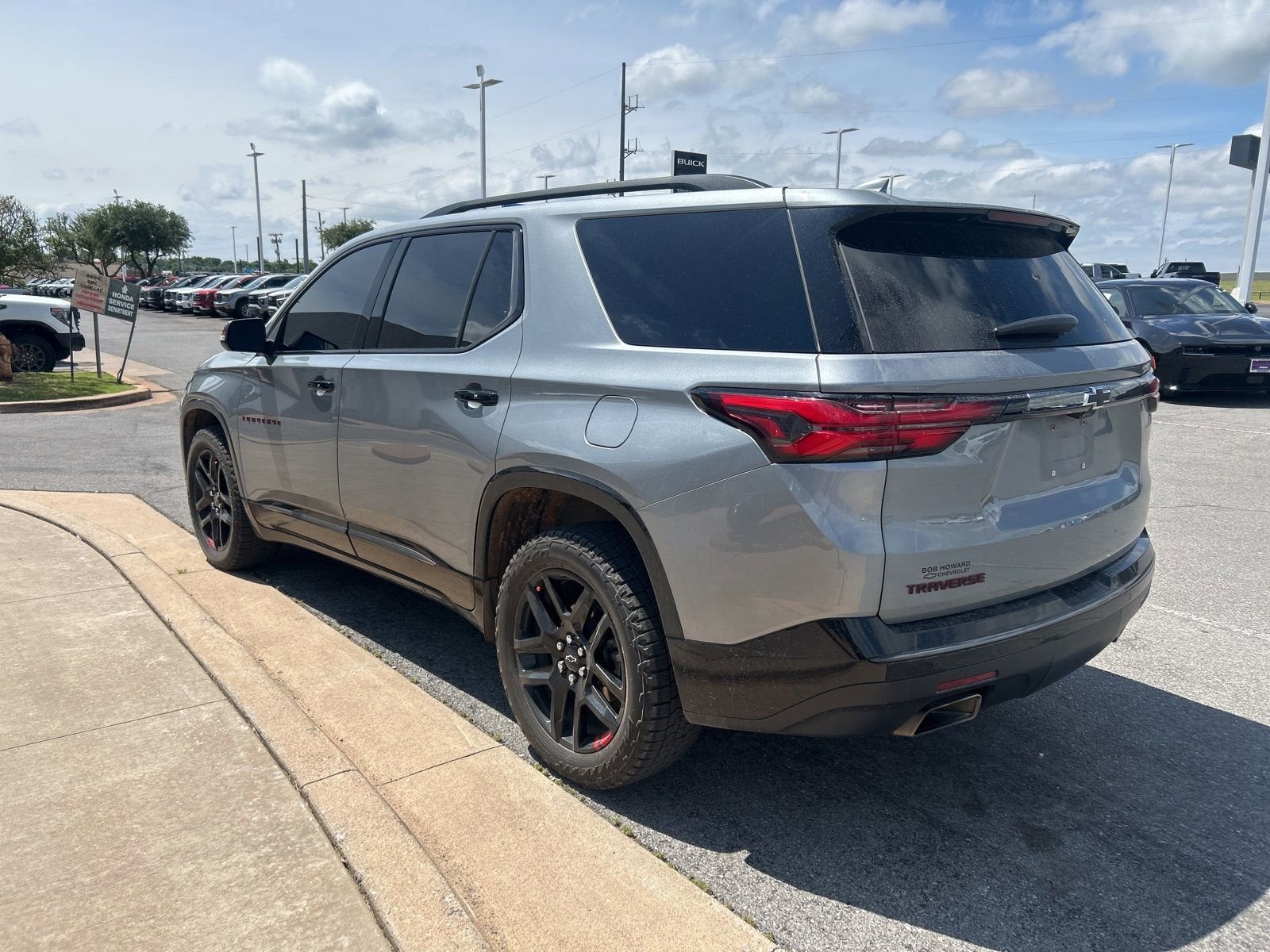 2023 Chevrolet Traverse Premier